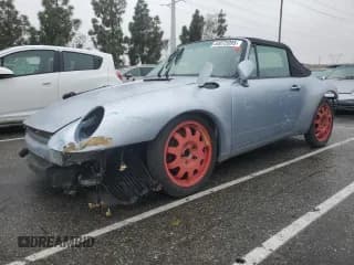 ✅ 1995 Porsche 911 • VIN: WP0CA2996SS342955 • Lot: 44072095. Wystawiony na Copart z przebiegiem Nie podano. Bezpłatny archiwum sprzedaży aukcyjnych z USA i szczegółowy raport historii pojazdu na DreamBid. Zdjęcie 1.
