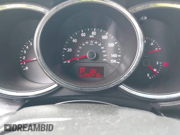 ✅ 2011 Kia Sorento LX • VIN: 5XYKT3A10BG186693 • Lot: 43168944. Wystawiony na IAAI z przebiegiem 293 418 mil. Bezpłatny archiwum sprzedaży aukcyjnych z USA i szczegółowy raport historii pojazdu na DreamBid. Zdjęcie 7.