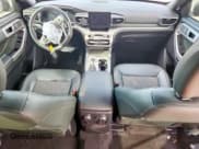 ✅ 2022 Ford Explorer Timberline • VIN: 1FMSK8JH2NGA00730 • Lot: 82102825. Wystawiony na Copart z przebiegiem 61 414 mil. Bezpłatny archiwum sprzedaży aukcyjnych z USA i szczegółowy raport historii pojazdu na DreamBid. Zdjęcie 8.