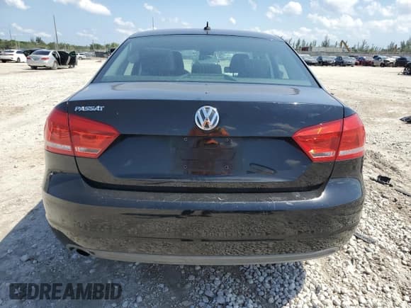 ✅ 2014 Volkswagen Passat S • VIN: 1VWAP7A31EC011318 • Lot: 56910655. Listed on Copart with 185,763 mi. Free auction sales archive from the USA and detailed vehicle history report at DreamBid. Image 6.