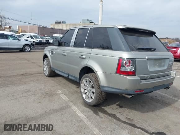 ✅ 2010 Land Rover Range Rover Sport SC • VIN: SALSH2E47AA252650 • Лот: 41608944. Опубликован ранее на IAAI с пробегом 115 240 миль. Бесплатный доступ к архиву аукционных продаж из США и подробный отчёт об истории автомобиля на DreamBid. Изображение 3.