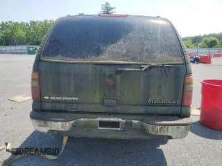 ✅ 2003 Chevrolet Suburban Z71 • VIN: 3GNFK16Z43G284045 • Лот: 60190935. Опубликован ранее на Copart с пробегом 175 116 миль. Бесплатный доступ к архиву аукционных продаж из США и подробный отчёт об истории автомобиля на DreamBid. Изображение 6.