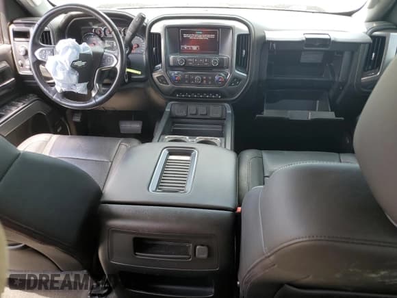 ✅ 2018 Chevrolet Silverado 1500 LTZ • VIN: 3GCUKSEJ2JG285466 • Lot: 63661115. Wystawiony na Copart z przebiegiem 37 963 mil. Bezpłatny archiwum sprzedaży aukcyjnych z USA i szczegółowy raport historii pojazdu na DreamBid. Zdjęcie 8.