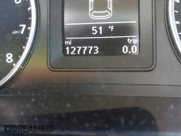 ✅ 2017 Volkswagen Tiguan Wolfsburg Edition • VIN: WVGSV7AX9HK020953 • Lot: 43595885. Listed on IAAI with 127,773 mi. Free auction sales archive from the USA and detailed vehicle history report at DreamBid. Image 15.