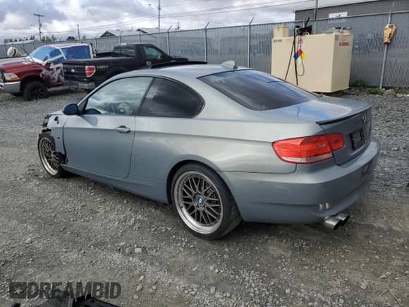 2007 BMW 3 Series 328xi с VIN WBAWC33517PD07950, выставлен на аукционе Copart как лот 85705315 с пробегом 200 867 миль миль и Чистый • Clean title. История ставок и продаж доступна на DreamBid. Изображение 2.