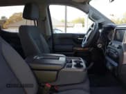 ✅ 2019 Chevrolet Silverado 1500 LT • VIN: 1GCPWCEK4KZ167825 • Lot: 43790842. Wystawiony na IAAI z przebiegiem 150 517 mil. Bezpłatny archiwum sprzedaży aukcyjnych z USA i szczegółowy raport historii pojazdu na DreamBid. Zdjęcie 5.