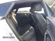 ✅ 2020 Audi A7 Premium Plus • VIN: WAUU2AF29LN057151 • Лот: 42245594. Опубликован ранее на IAAI с пробегом 39 610 миль. Бесплатный доступ к архиву аукционных продаж из США и подробный отчёт об истории автомобиля на DreamBid. Изображение 8.