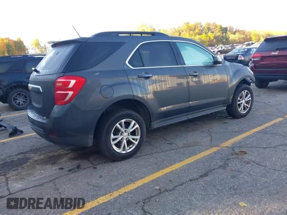 ✅ 2017 Chevrolet Equinox LT • VIN: 2GNFLFEK6H6302367 • Lot: 43471002. Wystawiony na IAAI z przebiegiem 84 640 mil. Bezpłatny archiwum sprzedaży aukcyjnych z USA i szczegółowy raport historii pojazdu na DreamBid. Zdjęcie 4.
