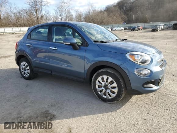 ✅ 2017 FIAT 500X Pop • VIN: ZFBCFXAH9HP617668 • Lot: 44189445. Listed on Copart with 31,545 mi. Free auction sales archive from the USA and detailed vehicle history report at DreamBid. Image 4.