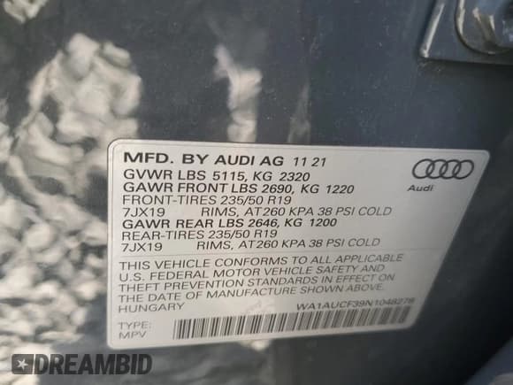 ✅ 2022 Audi Q3 Premium • VIN: WA1AUCF39N1048278 • Lot: 70220635. Wystawiony na Copart z przebiegiem 18 346 mil. Bezpłatny archiwum sprzedaży aukcyjnych z USA i szczegółowy raport historii pojazdu na DreamBid. Zdjęcie 13.