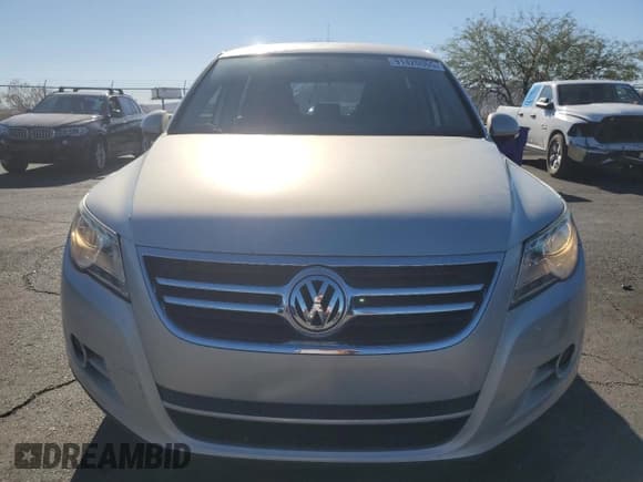 ✅ 2009 Volkswagen Tiguan S • VIN: WVGAV75N29W540121 • Lot: 91420065. Listed on Copart with 74,533 mi. Free auction sales archive from the USA and detailed vehicle history report at DreamBid. Image 5.