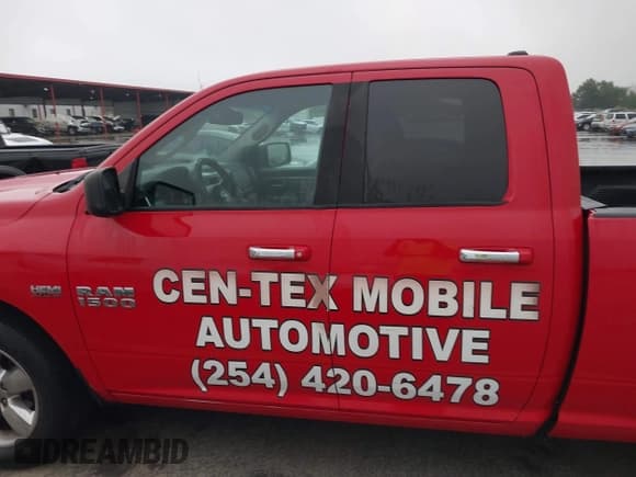 ✅ 2015 Ram 1500 SLT • VIN: 1C6RR6GT0FS703067 • Lot: 42630395. Listed on IAAI with 202,522 mi. Free auction sales archive from the USA and detailed vehicle history report at DreamBid. Image 14.