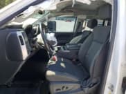 ✅ 2018 GMC Sierra 2500HD SLE • VIN: 1GT21SEG2JZ229378 • Лот: 67963734. Опубликован ранее на Copart с пробегом 144 146 миль. Бесплатный доступ к архиву аукционных продаж из США и подробный отчёт об истории автомобиля на DreamBid. Изображение 7.