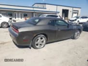 ✅ 2009 Dodge Challenger R/T • VIN: 2B3LJ54T09H510399 • Lot: 76048534. Wystawiony na Copart z przebiegiem Nie podano. Bezpłatny archiwum sprzedaży aukcyjnych z USA i szczegółowy raport historii pojazdu na DreamBid. Zdjęcie 3.