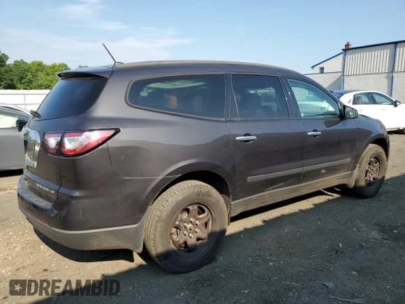✅ 2013 Chevrolet Traverse LS • VIN: 1GNKVFED3DJ170742 • Lot: 62386765. Listed on Copart with 208,585 mi. Free auction sales archive from the USA and detailed vehicle history report at DreamBid. Image 3.