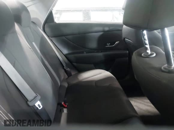 ✅ 2024 Hyundai Elantra SEL • VIN: KMHLM4DG6RU698759 • Lot: 41481310. Listed on IAAI with 9,739 mi. Free auction sales archive from the USA and detailed vehicle history report at DreamBid. Image 8.