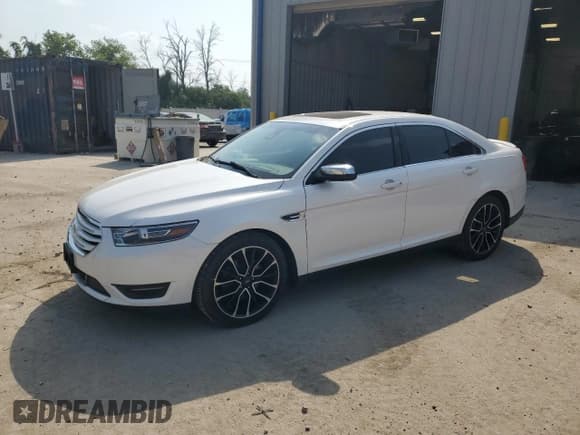 ✅ 2017 Ford Taurus Limited • VIN: 1FAHP2J8XHG131086 • Лот: 67208525. Опубликован ранее на Copart с пробегом 116 674 миль. Бесплатный доступ к архиву аукционных продаж из США и подробный отчёт об истории автомобиля на DreamBid. Изображение 1.