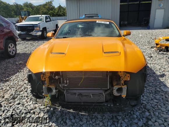 ✅ 2018 Ford Mustang EcoBoost Premium • VIN: 1FATP8UH7J5156716 • Lot: 85601985. Listed on Copart with 105,014 mi. Free auction sales archive from the USA and detailed vehicle history report at DreamBid. Image 5.