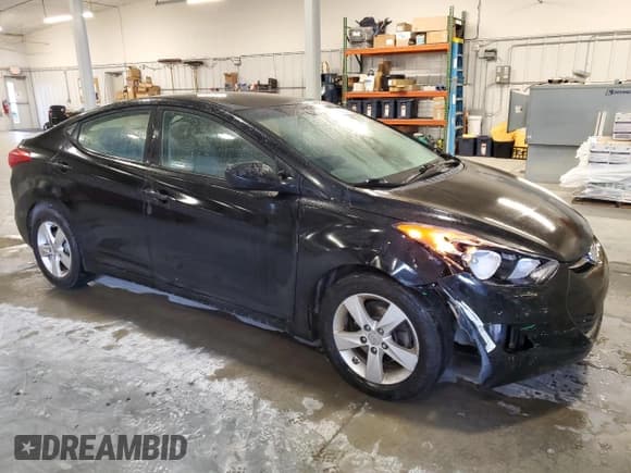 ✅ 2013 Hyundai Elantra Limited • VIN: 5NPDH4AE7DH366879 • Lot: 90892665. Listed on Copart with 259,693 mi. Free auction sales archive from the USA and detailed vehicle history report at DreamBid. Image 4.