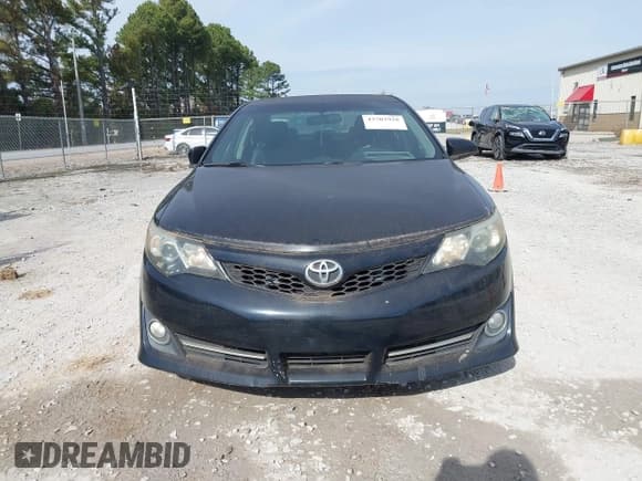 ✅ 2014 Toyota Camry L • VIN: 4T1BF1FK7EU818990 • Lot: 43703938. Listed on IAAI with 188,607 mi. Free auction sales archive from the USA and detailed vehicle history report at DreamBid. Image 6.