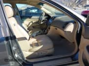 ✅ 2006 Honda Accord EX-L • VIN: 1HGCM66556A070038 • Lot: 43530970. Listed on IAAI with 231,126 mi. Free auction sales archive from the USA and detailed vehicle history report at DreamBid. Image 5.