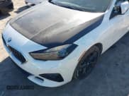 ✅ 2021 BMW 2 Series 228i • VIN: WBA53AK02M7H40744 • Lot: 41767916. Wystawiony na IAAI z przebiegiem 49 193 mil. Bezpłatny archiwum sprzedaży aukcyjnych z USA i szczegółowy raport historii pojazdu na DreamBid. Zdjęcie 6.