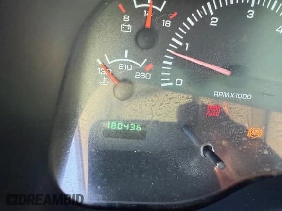 ✅ 1999 Dodge Durango • VIN: 1B4HR28Y2XF647650 • Lot: 69634185. Wystawiony na Copart z przebiegiem 180 436 mil. Bezpłatny archiwum sprzedaży aukcyjnych z USA i szczegółowy raport historii pojazdu na DreamBid. Zdjęcie 8.