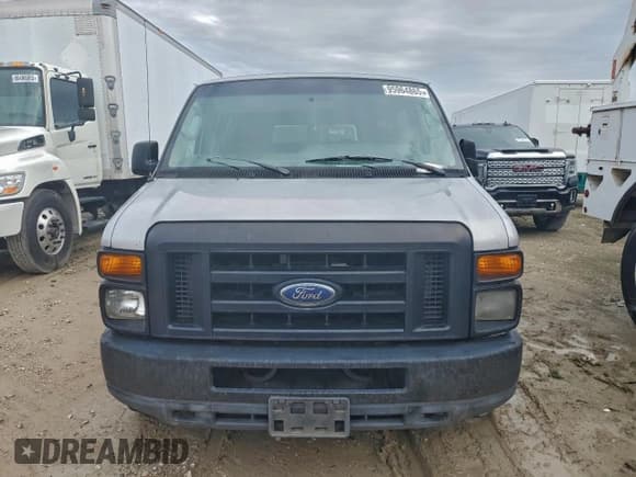 ✅ 2011 Ford Econoline Passenger XLT • VIN: 1FBNE3BL6BDA46805 • Lot: 95964865. Listed on Copart with 152,427 mi. Free auction sales archive from the USA and detailed vehicle history report at DreamBid. Image 5.