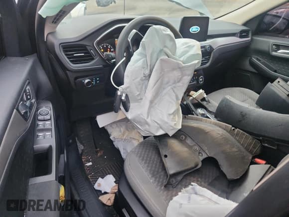 ✅ 2020 Ford Escape SE • VIN: 1FMCU9G61LUA94544 • Lot: 82504575. Listed on Copart with 82,325 mi. Free auction sales archive from the USA and detailed vehicle history report at DreamBid. Image 8.