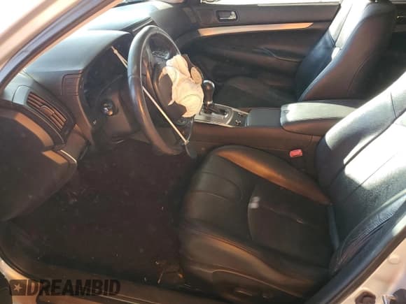 ✅ 2011 Infiniti G25 Journey • VIN: JN1DV6AP3BM602309 • Лот: 92819475. Опубликован ранее на Copart с пробегом 156 685 миль. Бесплатный доступ к архиву аукционных продаж из США и подробный отчёт об истории автомобиля на DreamBid. Изображение 7.