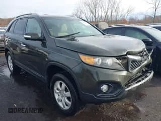 ✅ 2012 Kia Sorento LX • VIN: 5XYKT4A64CG215891 • Лот: 43779753. Опубликован ранее на IAAI с пробегом Не указан. Бесплатный доступ к архиву аукционных продаж из США и подробный отчёт об истории автомобиля на DreamBid. Изображение 1.