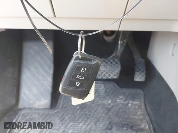 ✅ 2018 Volkswagen Atlas SE • VIN: 1V2KR2CA4JC519792 • Lot: 42663715. Wystawiony na IAAI z przebiegiem 124 682 mil. Bezpłatny archiwum sprzedaży aukcyjnych z USA i szczegółowy raport historii pojazdu na DreamBid. Zdjęcie 11.