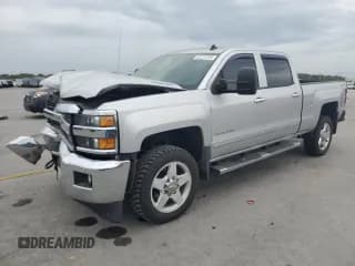 ✅ 2015 Chevrolet Silverado 2500HD LTZ • VIN: 1GC1KWE88FF106976 • Lot: 82219705. Wystawiony na Copart z przebiegiem 149 611 mil. Bezpłatny archiwum sprzedaży aukcyjnych z USA i szczegółowy raport historii pojazdu na DreamBid. Zdjęcie 1.