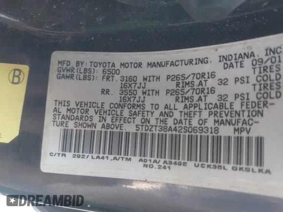 ✅ 2002 Toyota Sequoia Limited • VIN: 5TDZT38A42S069318 • Lot: 43611967. Wystawiony na IAAI z przebiegiem 308 556 mil. Bezpłatny archiwum sprzedaży aukcyjnych z USA i szczegółowy raport historii pojazdu na DreamBid. Zdjęcie 9.