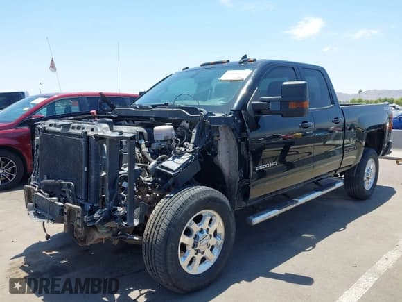 ✅ 2015 Chevrolet Silverado 2500HD LT • VIN: 1GC2KVEG2FZ548656 • Lot: 42496634. Wystawiony na IAAI z przebiegiem 248 812 mil. Bezpłatny archiwum sprzedaży aukcyjnych z USA i szczegółowy raport historii pojazdu na DreamBid. Zdjęcie 2.