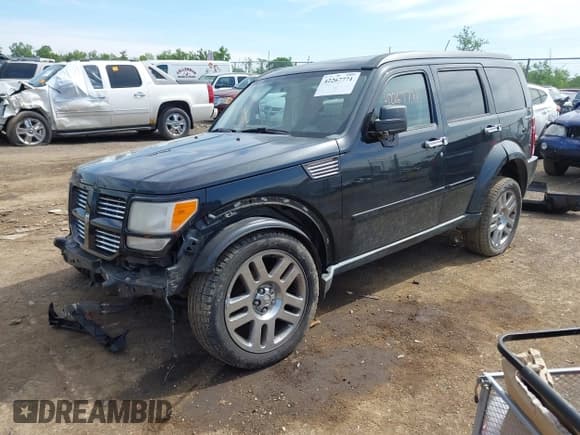 ✅ 2010 Dodge Nitro Heat • VIN: 1D4PU4GK6AW172245 • Lot: 42267771. Listed on IAAI with 192,072 mi. Free auction sales archive from the USA and detailed vehicle history report at DreamBid. Image 2.