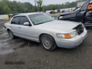 ✅ 1999 Mercury Grand Marquis GS • VIN: 2MEFM74W9XX695997 • Lot: 82167115. Wystawiony na Copart z przebiegiem 154 924 mil. Bezpłatny archiwum sprzedaży aukcyjnych z USA i szczegółowy raport historii pojazdu na DreamBid. Zdjęcie 4.