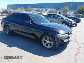 2014 BMW 3 Series 328i с VIN WBA3C1C54EK110379, выставлен на аукционе IAAI как лот 42885332 с пробегом 179 082 миль миль и . История ставок и продаж доступна на DreamBid. Изображение 1.