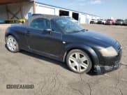 ✅ 2005 Audi TT • VIN: TRUTC28N051007571 • Lot: 71468685. Wystawiony na Copart z przebiegiem 121 073 mil. Bezpłatny archiwum sprzedaży aukcyjnych z USA i szczegółowy raport historii pojazdu na DreamBid. Zdjęcie 4.