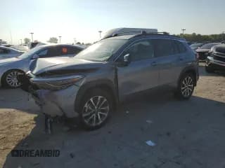 ✅ 2024 Toyota Corolla Cross XLE • VIN: 7MUDAABG3RV106442 • Lot: 81040835. Wystawiony na Copart z przebiegiem 9 073 mil. Bezpłatny archiwum sprzedaży aukcyjnych z USA i szczegółowy raport historii pojazdu na DreamBid. Zdjęcie 1.