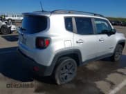 ✅ 2018 Jeep Renegade Sport • VIN: ZACCJBAB9JPH83336 • Lot: 41555991. Wystawiony na IAAI z przebiegiem 37 288 mil. Bezpłatny archiwum sprzedaży aukcyjnych z USA i szczegółowy raport historii pojazdu na DreamBid. Zdjęcie 6.