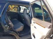 ✅ 2012 Hyundai Santa Fe SE • VIN: 5XYZH4AG5CG150686 • Лот: 43856339. Опубликован ранее на IAAI с пробегом 276 980 миль. Бесплатный доступ к архиву аукционных продаж из США и подробный отчёт об истории автомобиля на DreamBid. Изображение 8.