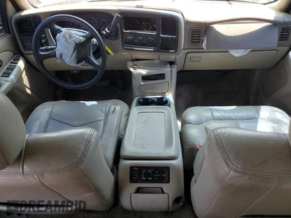 ✅ 2002 Chevrolet Suburban LS • VIN: 3GNEC16T12G350201 • Лот: 59605685. Опубликован ранее на Copart с пробегом 131 478 миль. Бесплатный доступ к архиву аукционных продаж из США и подробный отчёт об истории автомобиля на DreamBid. Изображение 8.