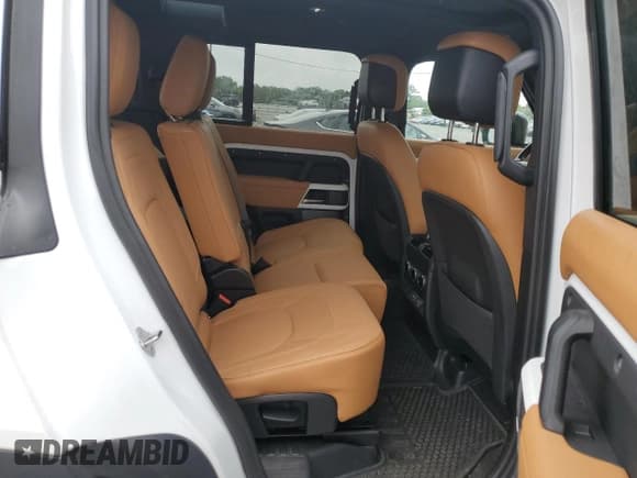 ✅ 2023 Land Rover Defender S • VIN: SALEJEEX0P2240775 • Lot: 68329795. Listed on Copart with 27,923 mi. Free auction sales archive from the USA and detailed vehicle history report at DreamBid. Image 11.