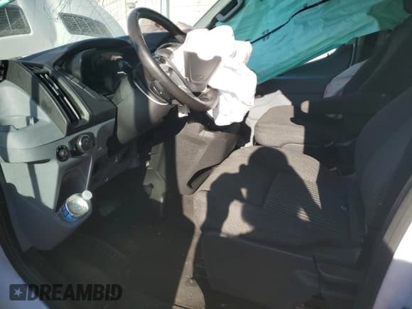 ✅ 2016 Ford Transit XL • VIN: 1FBZX2YM3GKB32338 • Lot: 77943824. Listed on Copart with 69,979 mi. Free auction sales archive from the USA and detailed vehicle history report at DreamBid. Image 7.