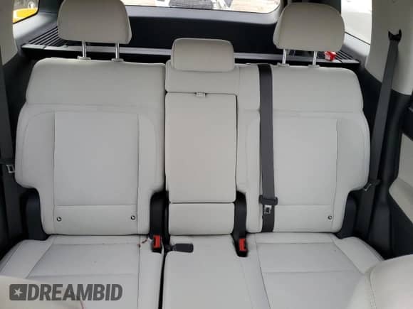 2024 Hyundai Santa Fe SE с VIN 5NMP1DGL2RH035865, выставлен на аукционе Copart как лот 84512534 с пробегом 19 130 миль миль и Списание • Salvage title. История ставок и продаж доступна на DreamBid. Изображение 10.