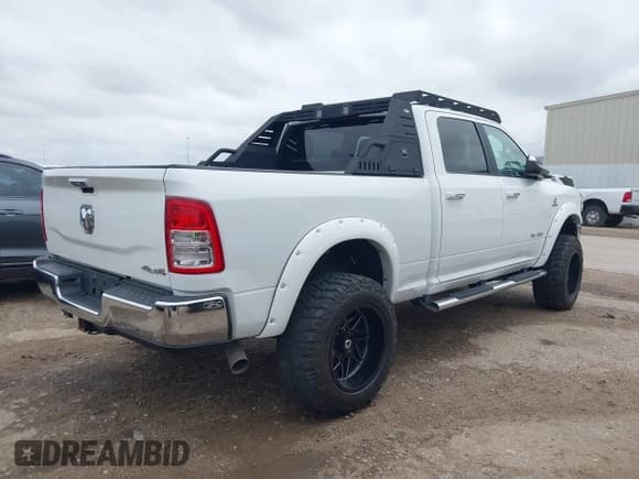 ✅ 2019 Ram 2500 Big Horn • VIN: 3C6UR5DL7KG587151 • Лот: 42086628. Опубликован ранее на IAAI с пробегом 137 868 миль. Бесплатный доступ к архиву аукционных продаж из США и подробный отчёт об истории автомобиля на DreamBid. Изображение 4.