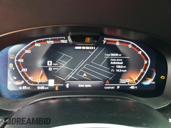 ✅ 2022 BMW 5 Series M550i xDrive • VIN: WBA13BK01NCH78575 • Лот: 52324675. Опубликован ранее на Copart с пробегом 56 539 миль. Бесплатный доступ к архиву аукционных продаж из США и подробный отчёт об истории автомобиля на DreamBid. Изображение 9.