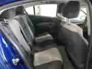 2013 Chevrolet Cruze LS z VIN 1G1PA5SG3D7208401, wystawiony jako Copart lot #87046615 z przebiegiem 130 416 mil mil oraz Czysty tytuł • Clean title. Historia ofert i sprzedaży dostępna na DreamBid. Obrazek 10.