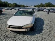 ✅ 1998 Honda Accord EX • VIN: 1HGCG5653WA171757 • Лот: 81785885. Опубликован ранее на Copart с пробегом 234 488 миль. Бесплатный доступ к архиву аукционных продаж из США и подробный отчёт об истории автомобиля на DreamBid. Изображение 14.